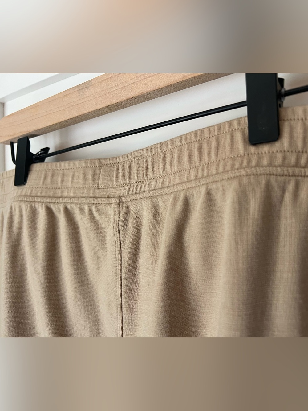 Unbound Merino Transit Sweatpants Women’s L Sand Tan Merino Wool Travel Pants - Picture 6 of 16